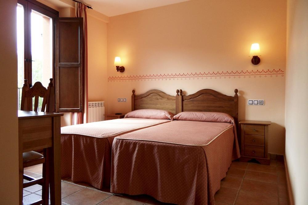 Hotel Valdevecar Albarracin Luaran gambar