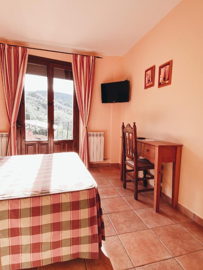 Hotel Valdevecar Albarracin Luaran gambar