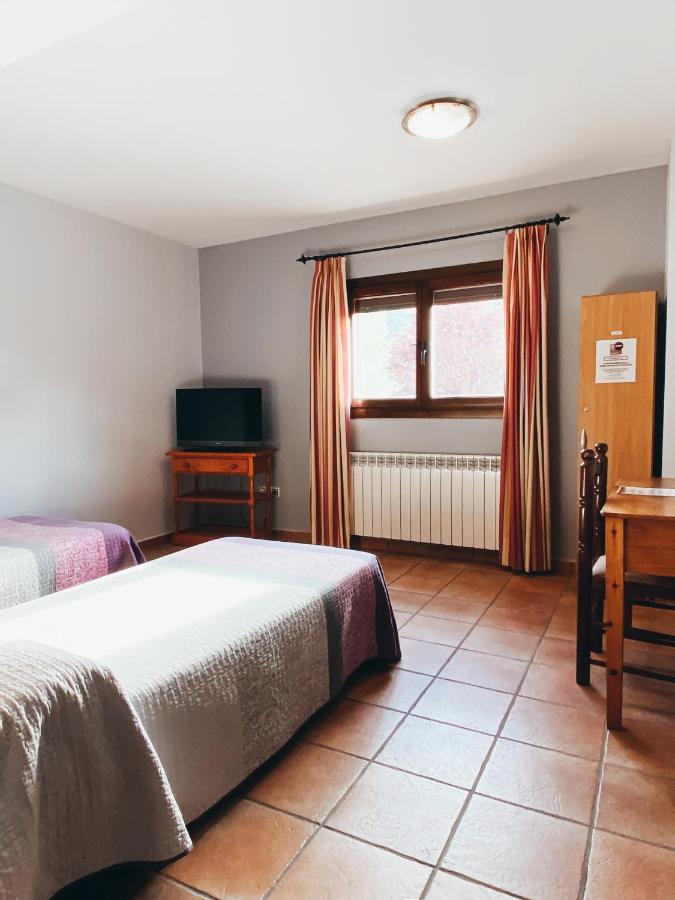 Hotel Valdevecar Albarracin Luaran gambar