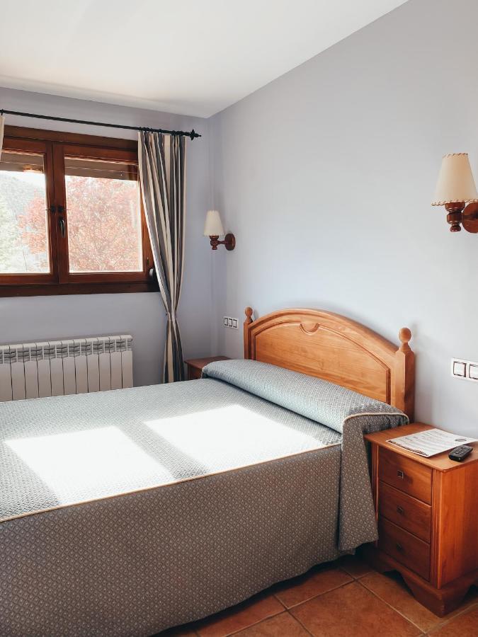 Hotel Valdevecar Albarracin Luaran gambar