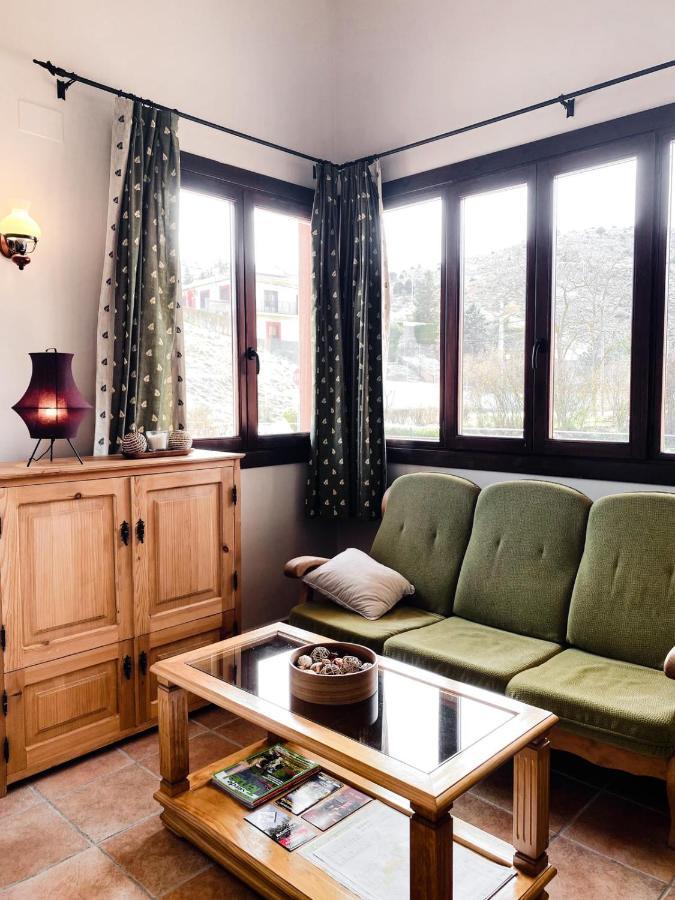 Hotel Valdevecar Albarracin Luaran gambar